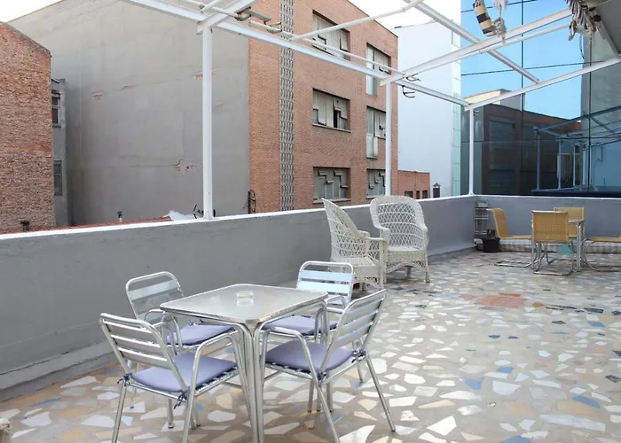 Precioso Con Terraza